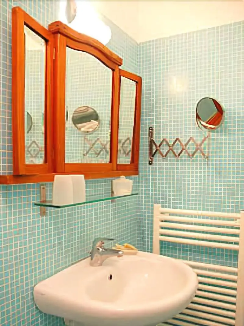 ***  3749 Pontechiodo Bed & Breakfast Venice Italy