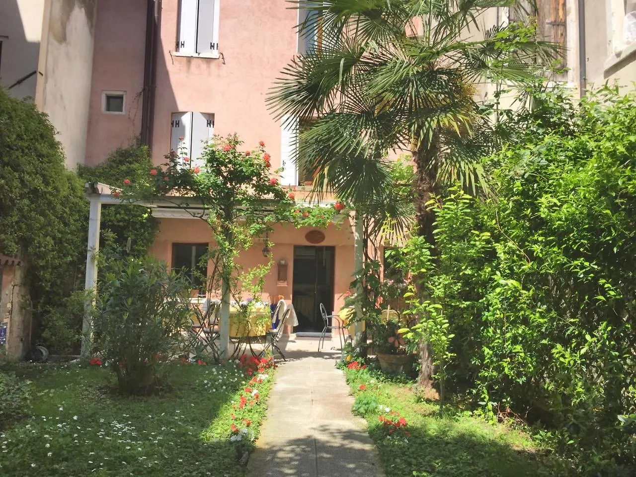 3749 Pontechiodo Bed & Breakfast Venice